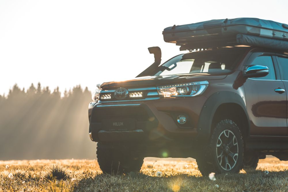 Pack LED Calandre LAZER LAMPS Toyota Hilux Active / Icon / Invincible 2017-2020 sur Xperts4x4 Accessoires 4x4 Off-Road