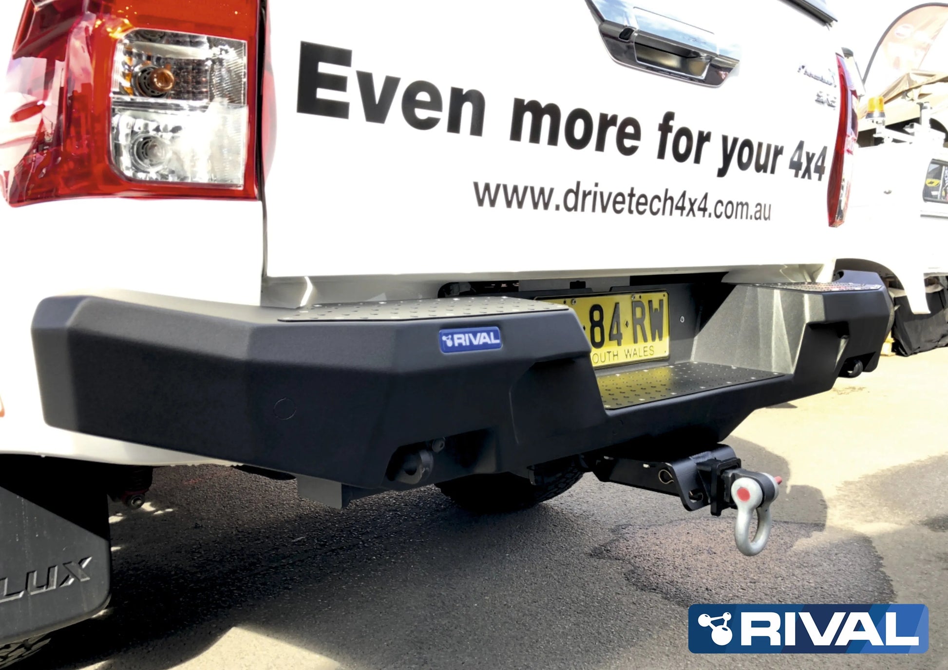 Pare-choc Arrière Aluminium Rival4x4 - Hilux Vigo & Revo sur Xperts4x4 Accessoires 4x4 Off-Road