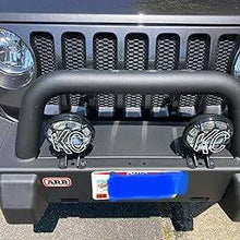 Cache pour Treuil - Protection sur Pare-choc ARB Deluxe BullBar Jeep Wrangler JK sur Xperts4x4 Accessoires 4x4 Off-Road