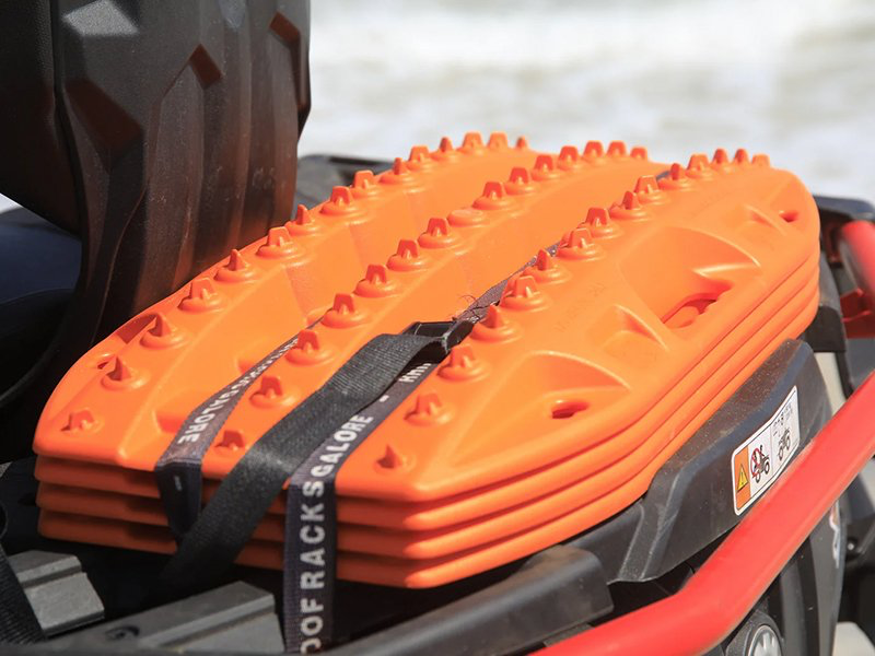 Plaque à sable Maxtrax Mini + Jaxbase orange - Le set sur Xperts4x4 Accessoires 4x4 Off-Road