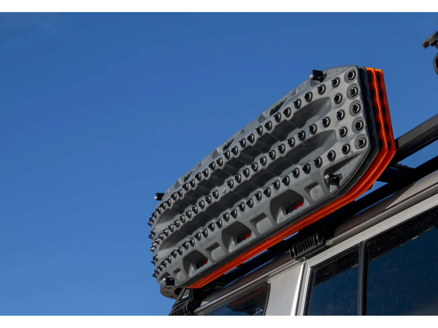 Plaques à Sable MAXTRAX XTREME 4x4 (paire) sur Xperts4x4 Accessoires 4x4 Off-Road