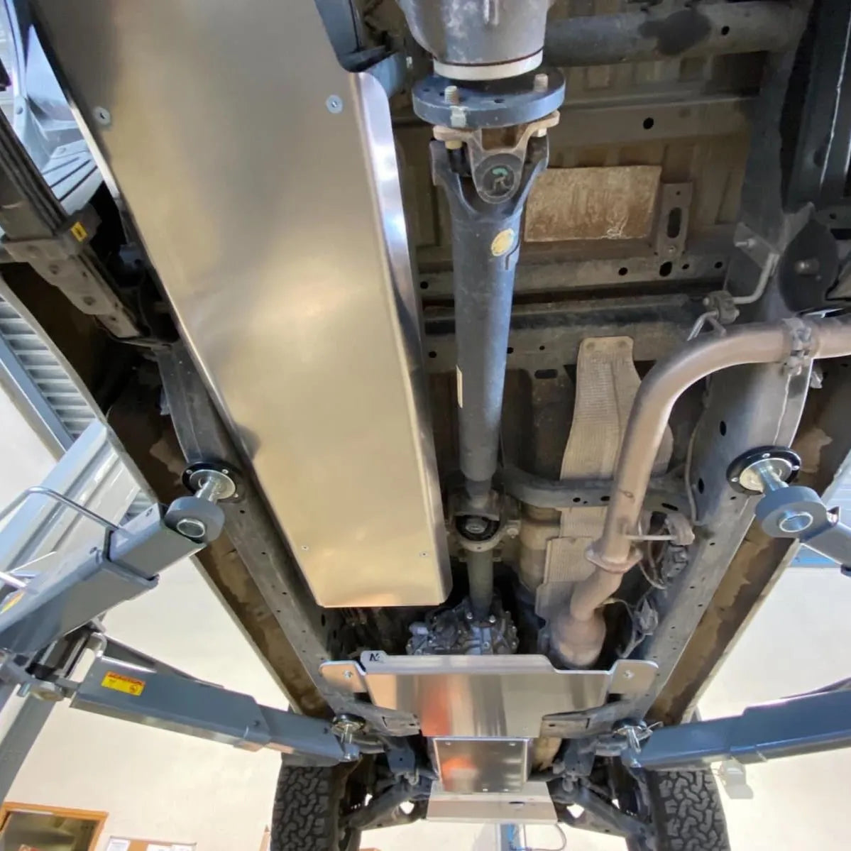 Blindage Avant 8mm Aluminium - Ford Ranger 2019-22 | N4 Offroad sur Xperts4x4 Accessoires 4x4 Off-Road