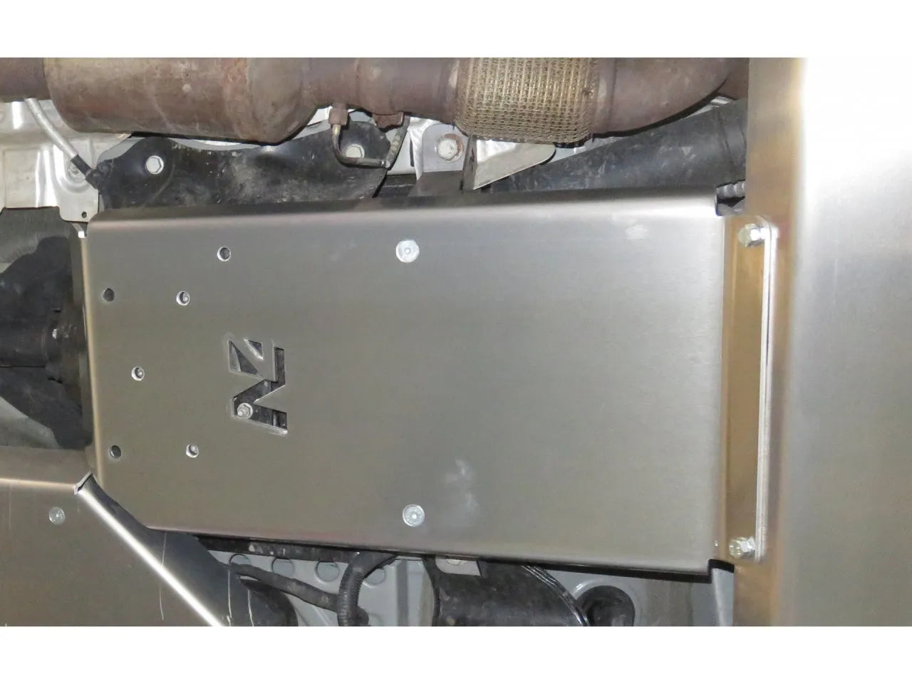 Blindage BV N4 - Aluminium 6mm - Mercedes Vito 2014-Present sur Xperts4x4 Accessoires 4x4 Off-Road