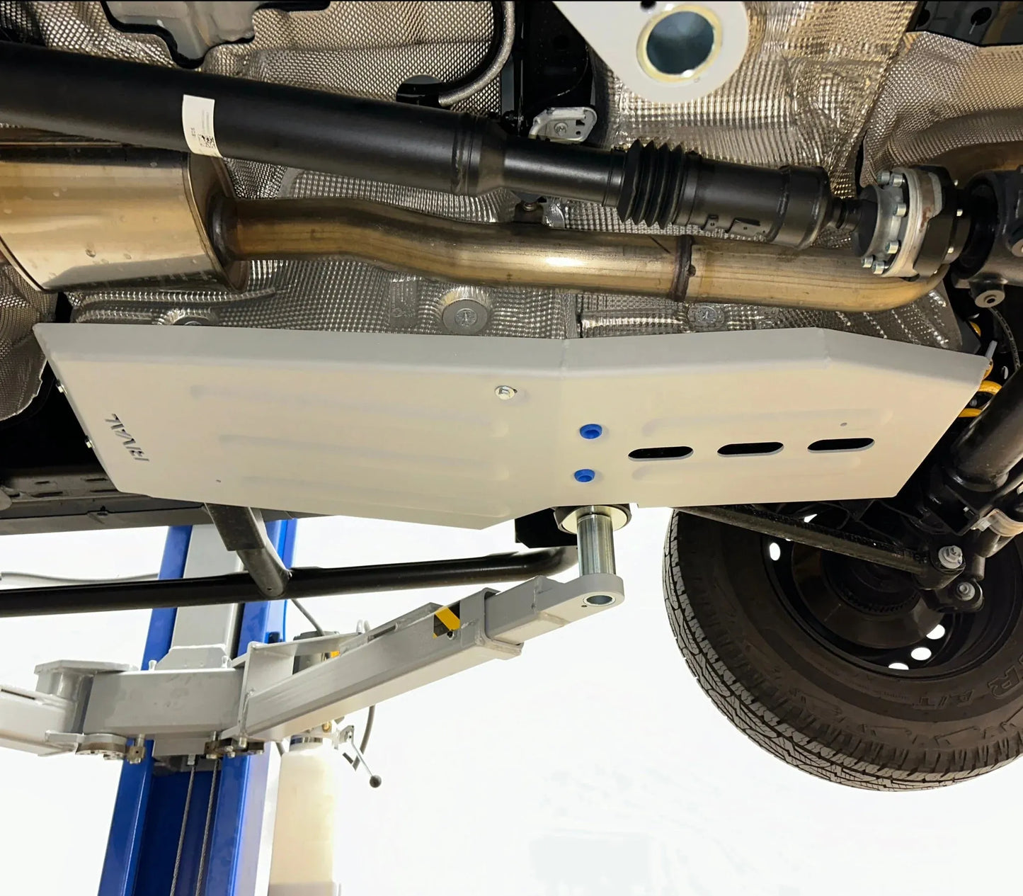 Protection Inférieure INEOS GRENADIER 2023+ | RIVAL 4X4 | Réservoir de Carburant sur Xperts4x4 Accessoires 4x4 Off-Road