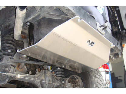 Ski de protection de réservoir en aluminium de 6mm pour Toyota LJ73 KZJ73 N4-Offroad sur Xperts4x4 Accessoires 4x4 Off-Road