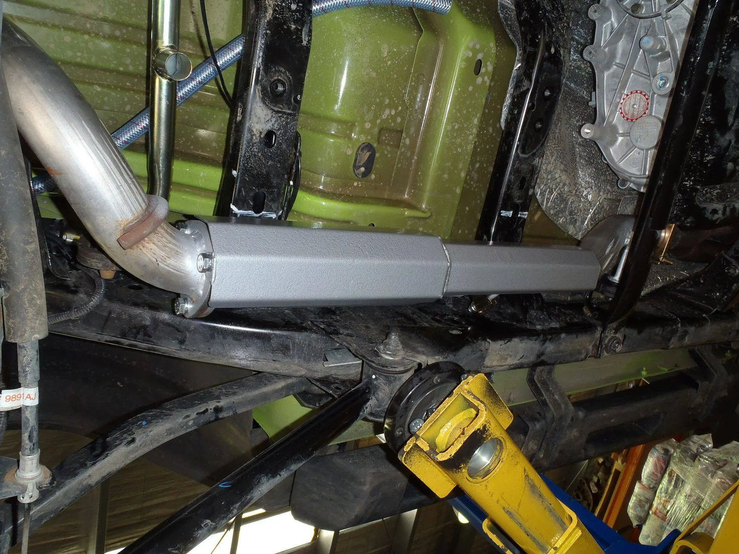 Reservoir Auxiliaire Jeep Wrangler JK 2012-2018 | 2 portes | 3.6L Essence sur Xperts4x4 Accessoires 4x4 Off-Road