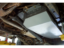 Réservoir de remplacement LRA 140L Mitsubishi L200 1996 à 2005 sur Xperts4x4 Accessoires 4x4 Off-Road
