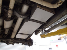 Réservoir de remplacement LRA 145L Nissan Navara D40 Espagnol sur Xperts4x4 Accessoires 4x4 Off-Road
