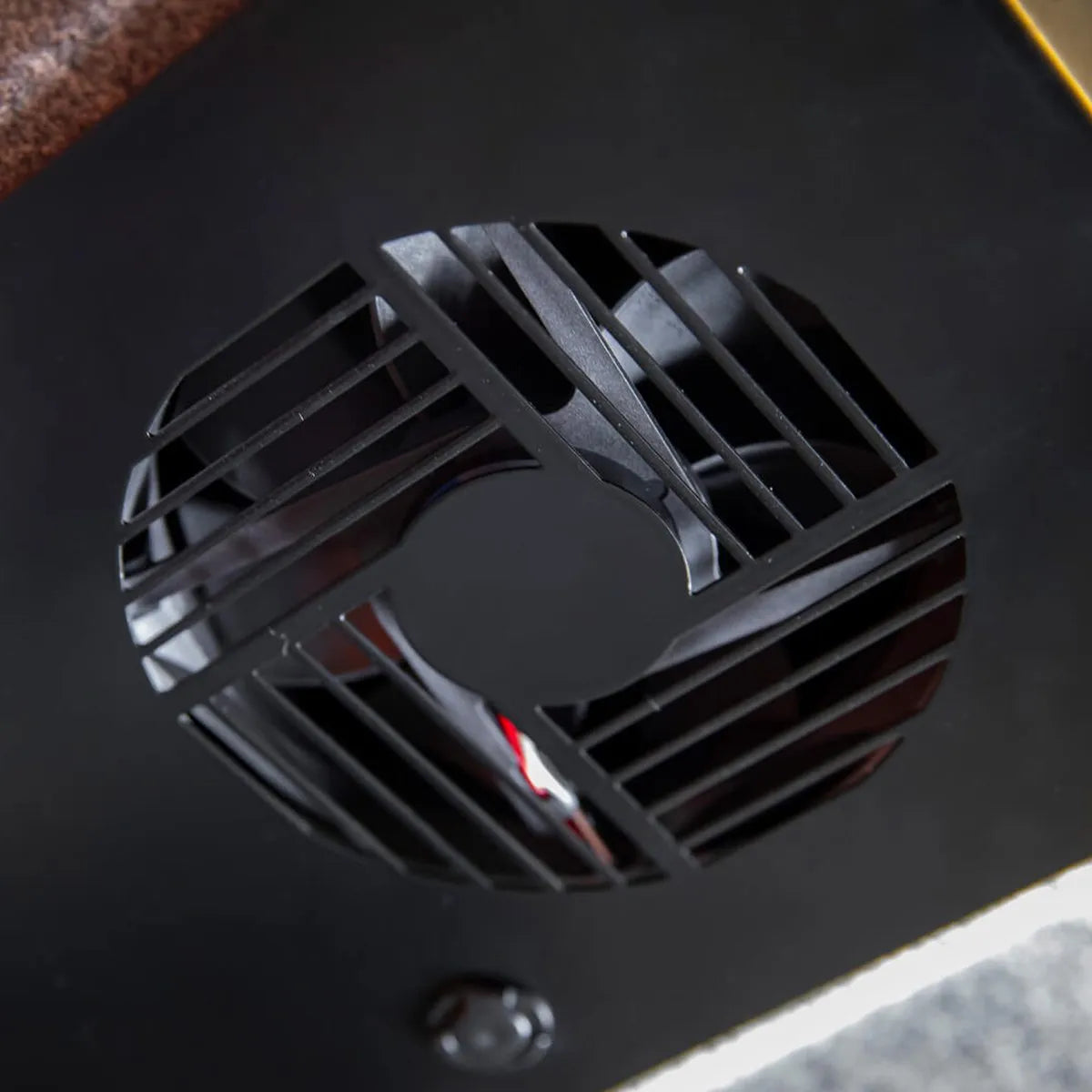 Tente de toit Altitude Electrique | ARB sur Xperts4x4 Accessoires 4x4 Off-Road