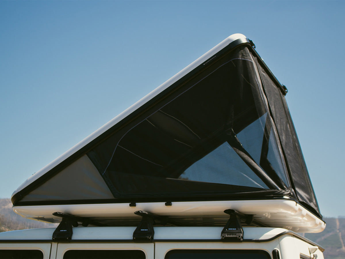 Tente de toit James Baroud NOVA FRONTIER - Taille L sur Xperts4x4 Accessoires 4x4 Off-Road