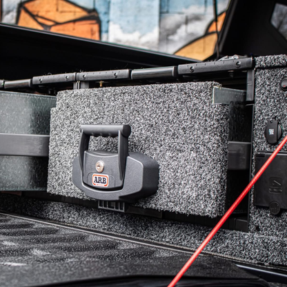 Tiroirs ARB 1355x505x310 | Vendu à l'unité | avec plateau coulissant sur Xperts4x4 Accessoires 4x4 Off-Road