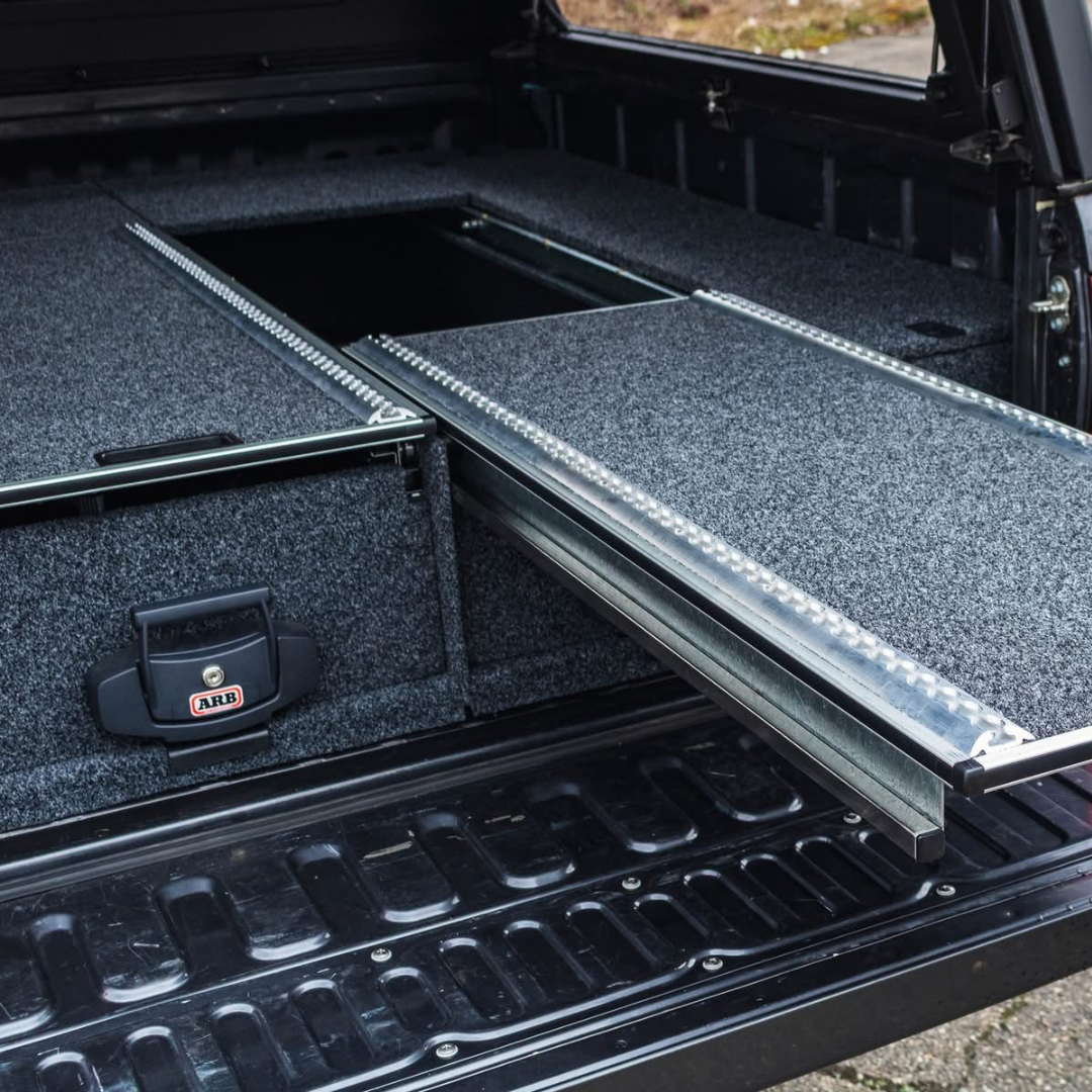 Tiroirs ARB 1355x505x310 | Vendu à l'unité | avec plateau coulissant sur Xperts4x4 Accessoires 4x4 Off-Road