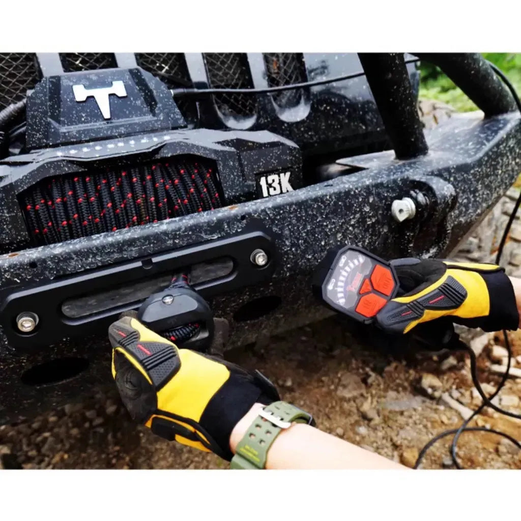 Treuil T-MAX EWI13000S TITAN FORCE VIEW | 5.9T | Câble Synthétique | 12V sur Xperts4x4 Accessoires 4x4 Off-Road
