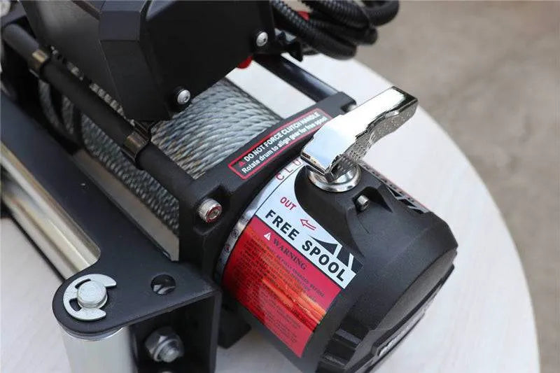 Treuil T-MAX Muscle Fit MW12500 | 5665 Kg | 12V & 24V sur Xperts4x4 Accessoires 4x4 Off-Road